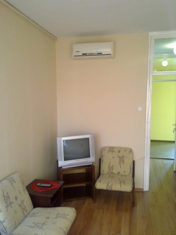 Eszterhazy Karoly Egyetem Hotel Eger Habitación foto