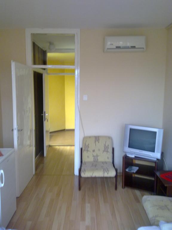 Eszterhazy Karoly Egyetem Hotel Eger Habitación foto